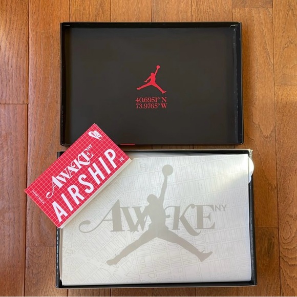 Nike Awake NY x Jordan Air Ship PE SP Size 11 University Red FN8675-100 - Picture 11 of 11